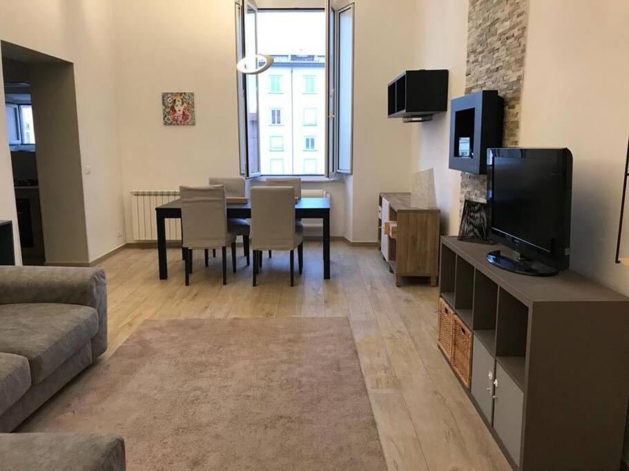 Kaffe'S House Apartment ลีวอร์โน ภายนอก รูปภาพ